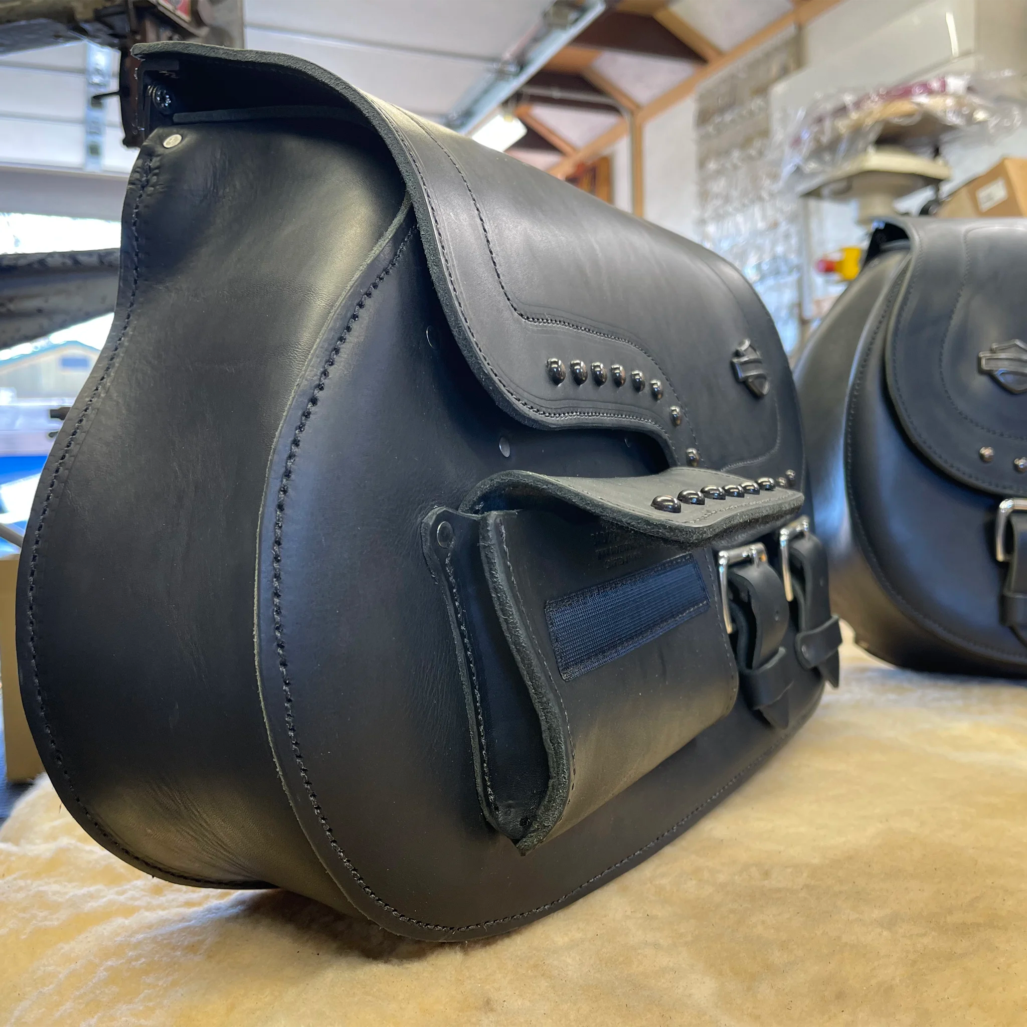 RESTORATION SERVICE: 1998 H-D Fat Boy OEM Saddlebag Rebuild