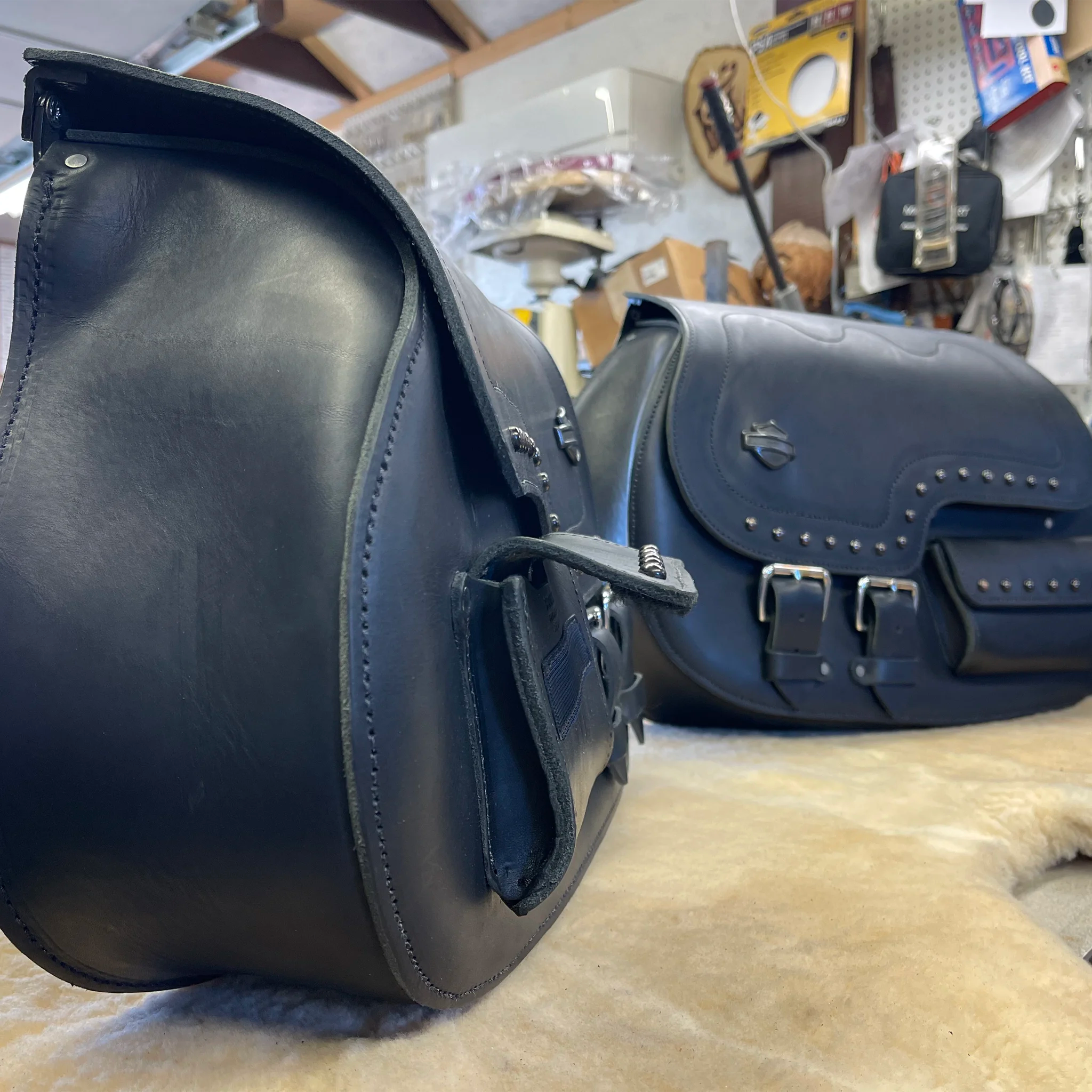 RESTORATION SERVICE: 1998 H-D Fat Boy OEM Saddlebag Rebuild