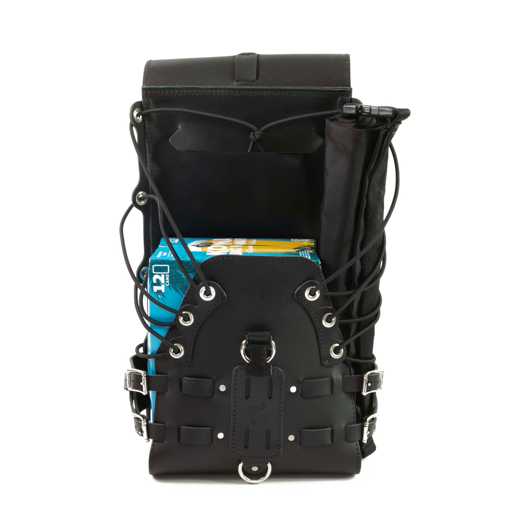 Side buckles adjusting bag depth from 4 to 10 inches