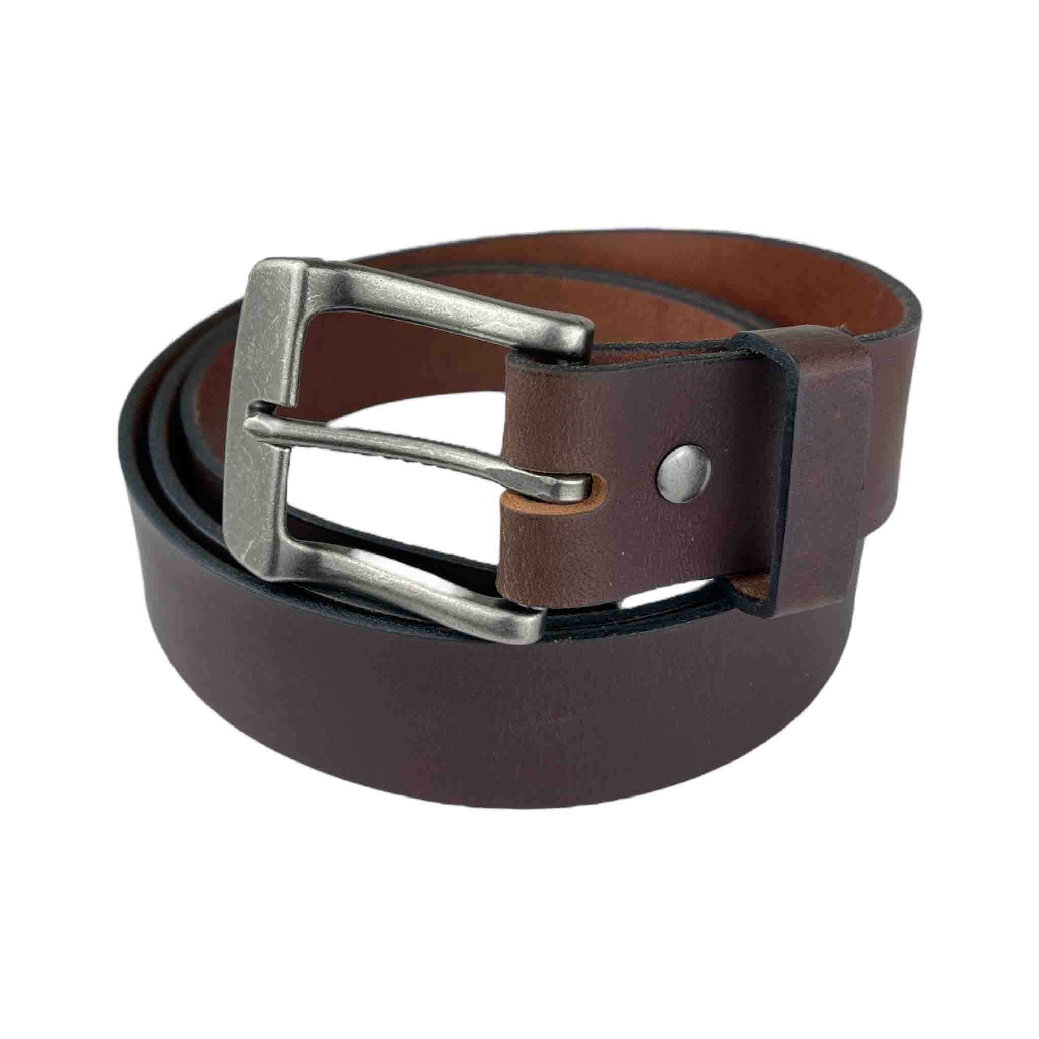 Introducing BAD&G CUSTOMS premium 1.5" Water Buffalo Leather Belts – a fusion of timeless craftsmanship and rugged elegance. Handcrafted with care, each belt showcases the unique character and durability of genuine water buffalo leather, known for its exceptional strength and natural grain patterns.