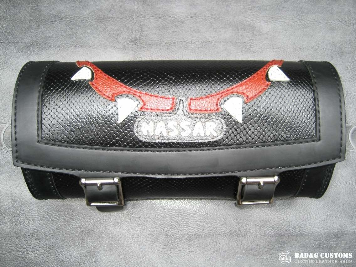 Honda VTX 1300 1800 Bulldog Seat and Tool Bag Set