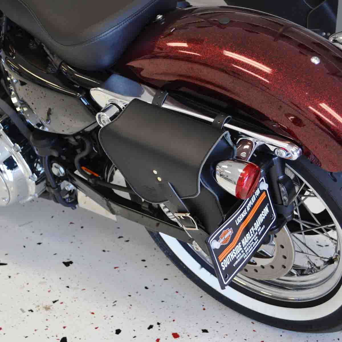 Upgrade your Harley-Davidson® Sportster with the SL03 Left Side Solo Bag. Hand crafted in USA with premium leather and top quality hardware. Durable and stylish, it's the perfect fit for your motorcycle.