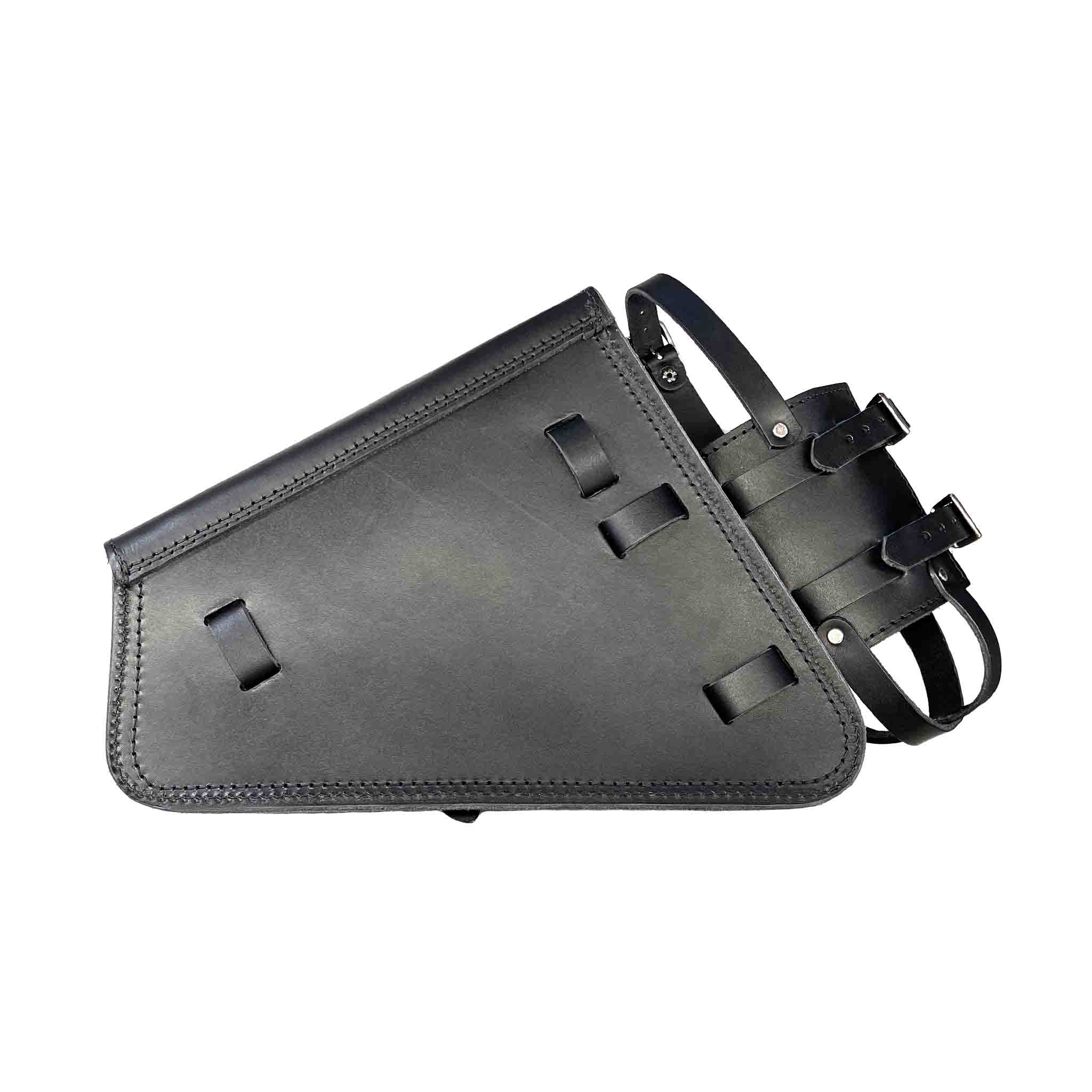 Upgrade your Triumph Bobber or Speedmaster with the TBL01FB Left Side Solo Bag with Reserve Fuel Bottle Carrier. Hand crafted in USA with premium leather and top quality hardware. Durable and stylish, it's the perfect fit for your motorcycle.