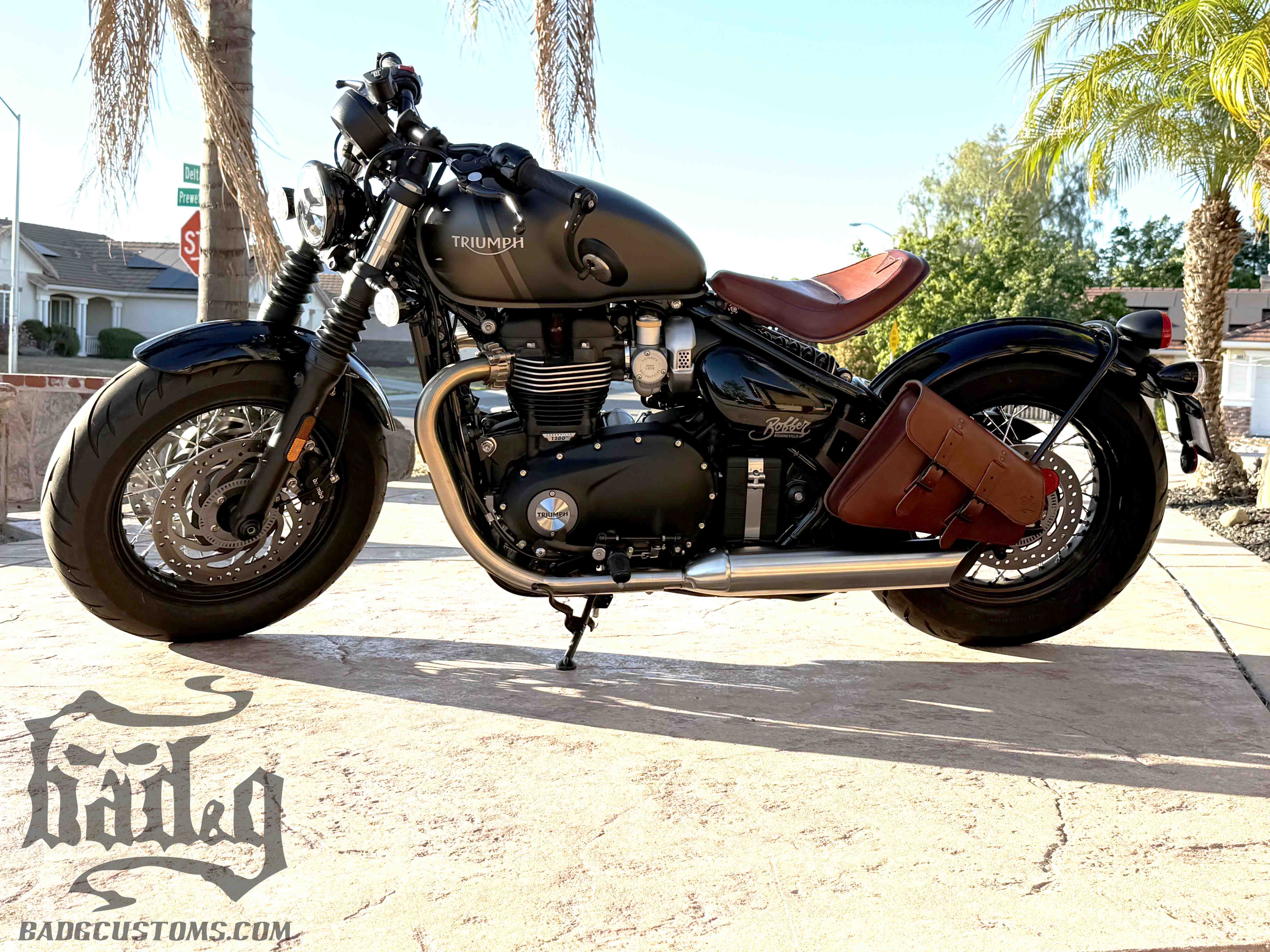 CUSTOM SERVICE: Triumph Bobber Seat Re-Upholstery (Match Your Saddlebags)