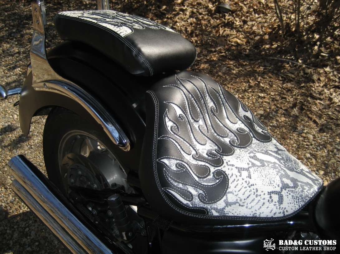 Yamaha V-Star Snake Skin Flames Custom Seat